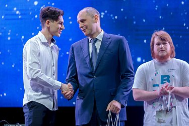 «Золотой бал» зажег Оренбуржье